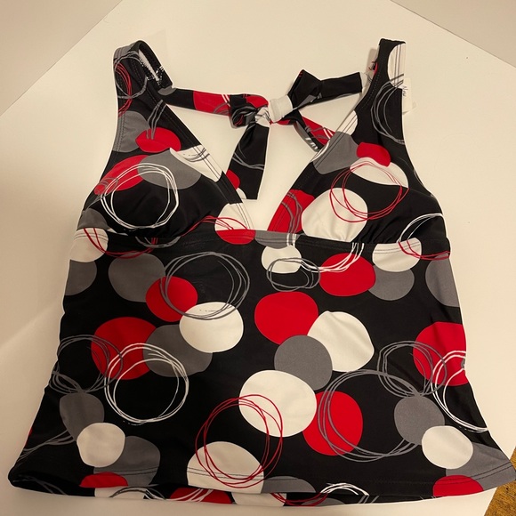 NWOT FADED GLORY | BLACK/GRAY/RED/WHITE TANKINI SWIMSUIT TOP | SIZE 4/6 SMALL - Picture 1 of 7